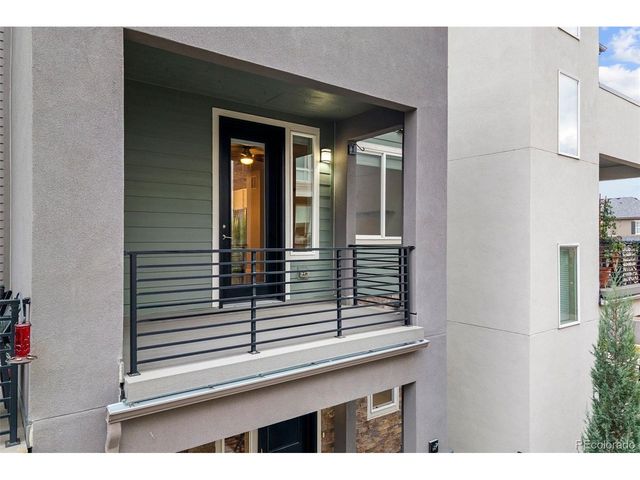 612 E Hinsdale Ave, Littleton, CO 80122