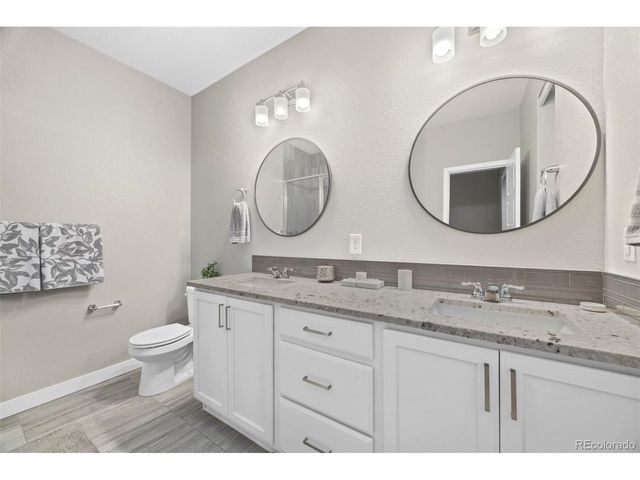 612 E Hinsdale Ave, Littleton, CO 80122