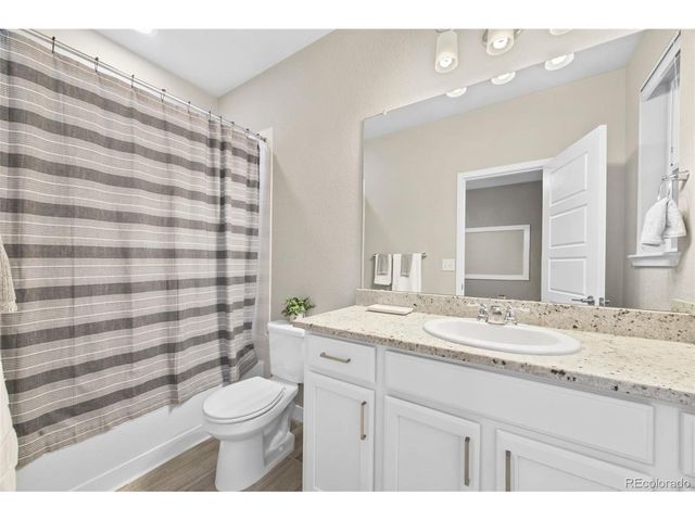 612 E Hinsdale Ave, Littleton, CO 80122