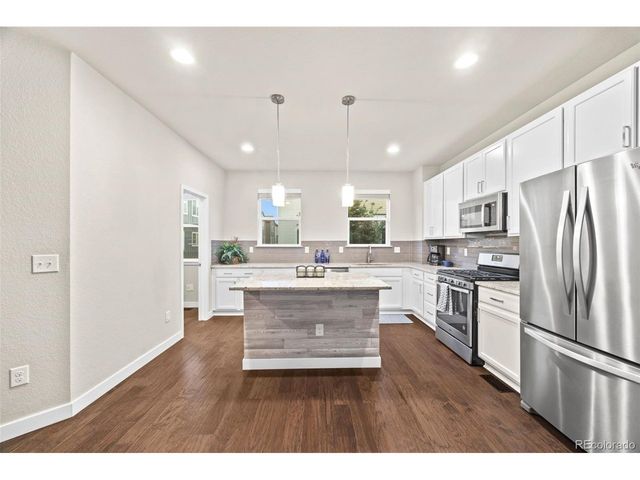 612 E Hinsdale Ave, Littleton, CO 80122