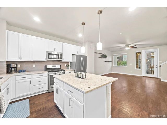 612 E Hinsdale Ave, Littleton, CO 80122