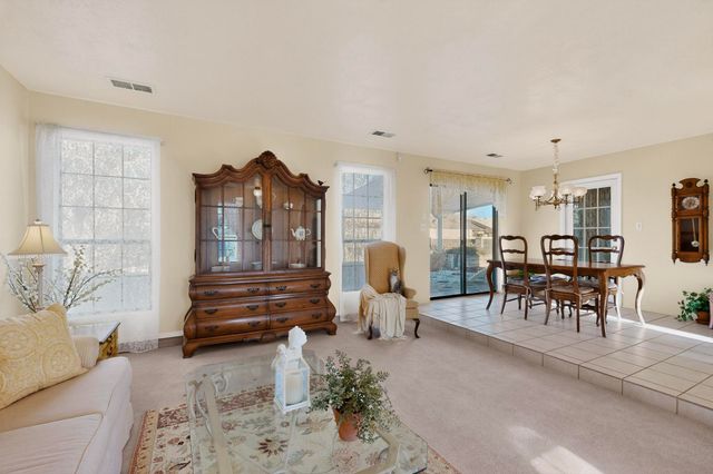 840 Stagecoach Road SE, Rio Rancho, NM 87124