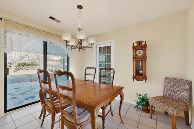 840 Stagecoach Road SE, Rio Rancho, NM 87124