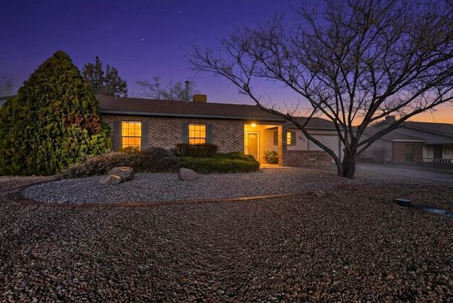 840 Stagecoach Road SE, Rio Rancho, NM 87124