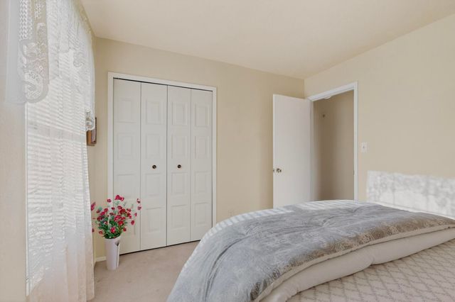 840 Stagecoach Road SE, Rio Rancho, NM 87124