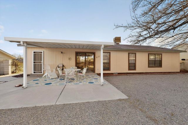 840 Stagecoach Road SE, Rio Rancho, NM 87124