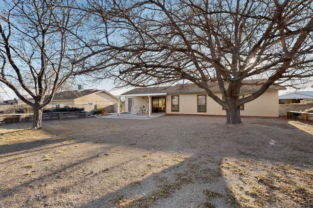 840 Stagecoach Road SE, Rio Rancho, NM 87124