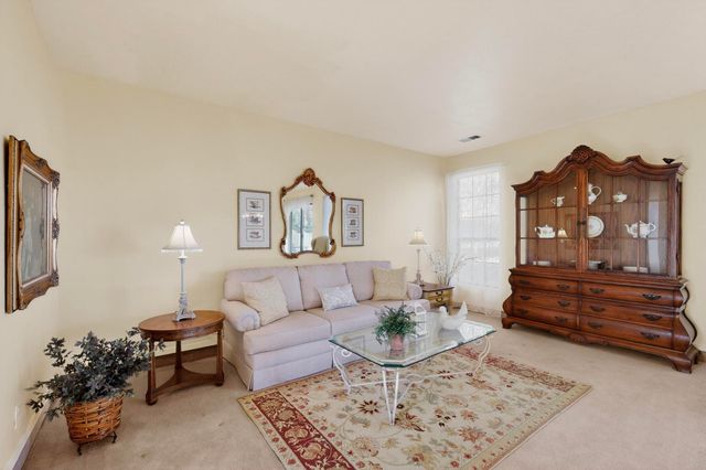 840 Stagecoach Road SE, Rio Rancho, NM 87124