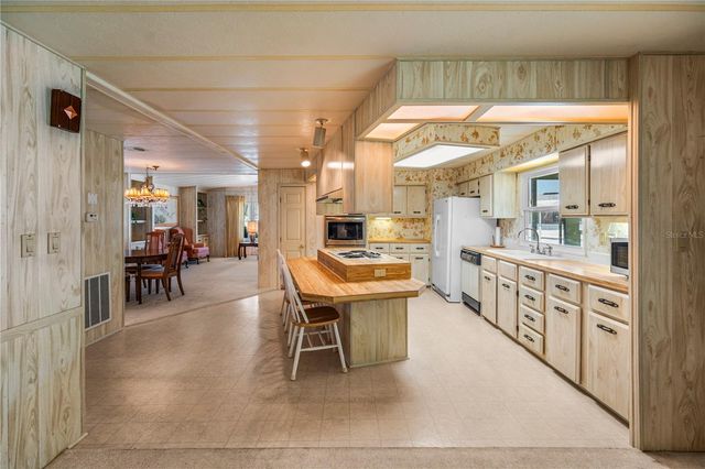 2513 INDEPENDENCE LANE, St Cloud, FL 34772