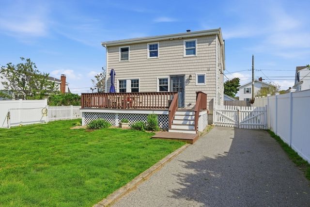 37 Eleventh Ave, Scituate, MA 02066