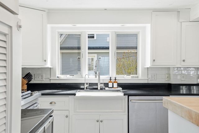 37 Eleventh Ave, Scituate, MA 02066