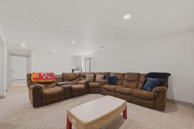 11803 W Murdock Ave, Wichita, KS 67212