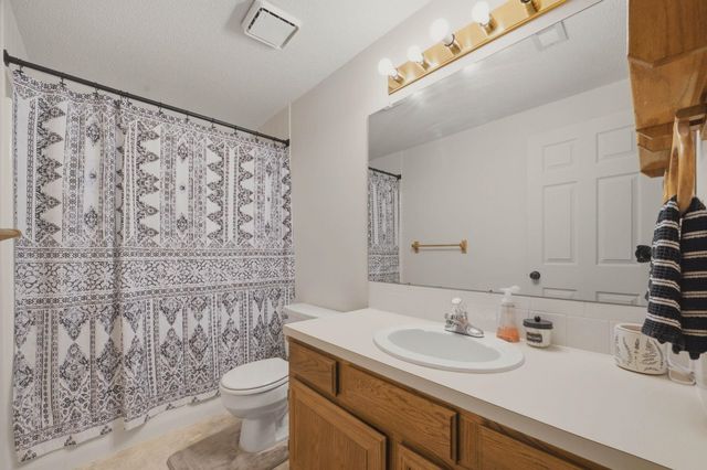 11803 W Murdock Ave, Wichita, KS 67212