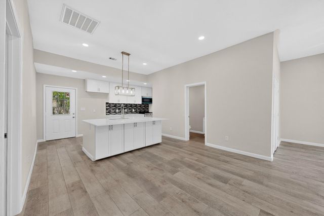 1612 Jones Street, Greenville, TX 75401