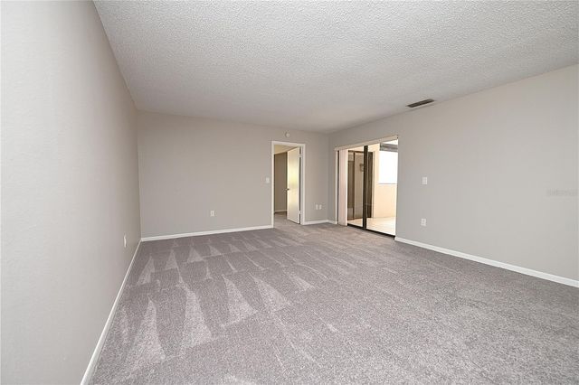 1808 VILLAGE COURT, Mulberry, FL 33860