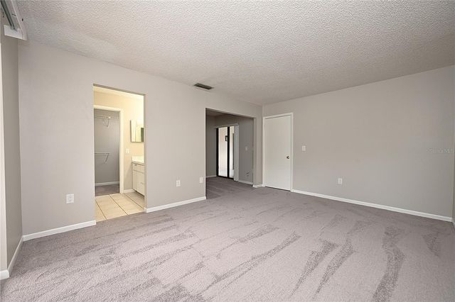1808 VILLAGE COURT, Mulberry, FL 33860
