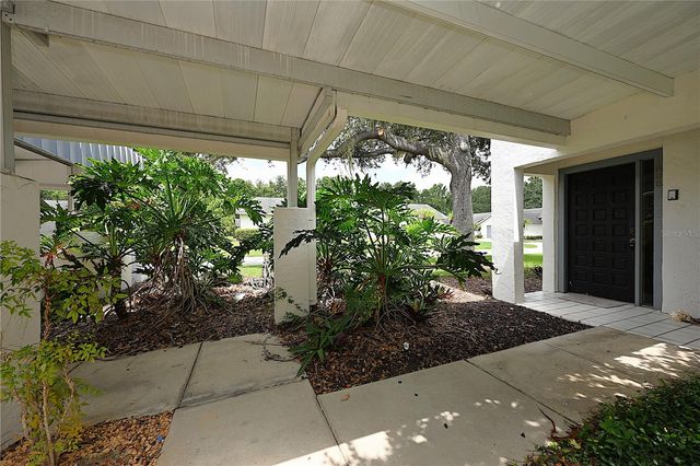 1808 VILLAGE COURT, Mulberry, FL 33860