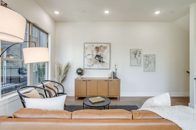 2820 Weisenberger Street 100, Fort Worth, TX 76107