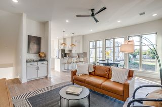 2820 Weisenberger Street 100, Fort Worth, TX 76107