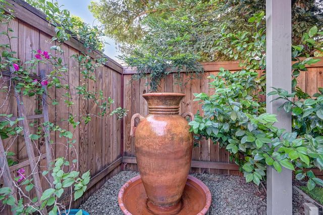 254 Mariner Cir, Lincoln, CA 95648