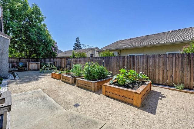 254 Mariner Cir, Lincoln, CA 95648