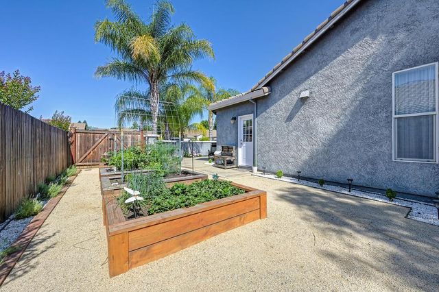 254 Mariner Cir, Lincoln, CA 95648