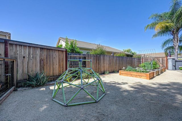 254 Mariner Cir, Lincoln, CA 95648