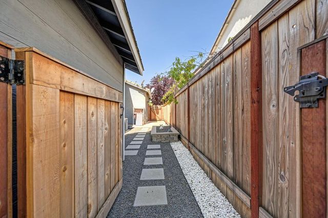 254 Mariner Cir, Lincoln, CA 95648