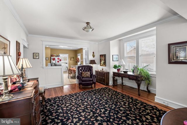 239 WOODLAND AVE, Blackwood, NJ 08012