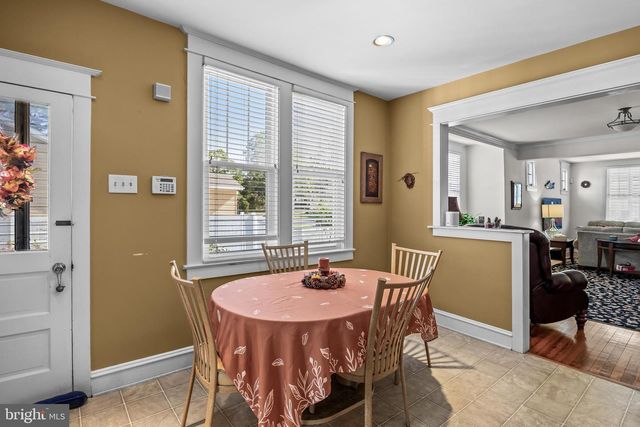 239 WOODLAND AVE, Blackwood, NJ 08012