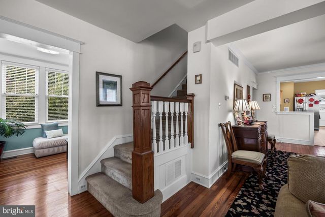 239 WOODLAND AVE, Blackwood, NJ 08012