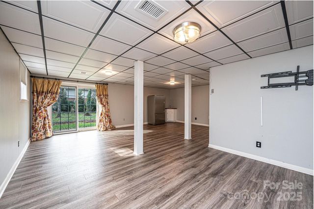 710 4th Avenue NE, Conover, NC 28613