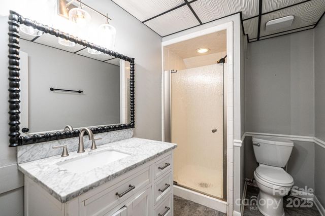 710 4th Avenue NE, Conover, NC 28613