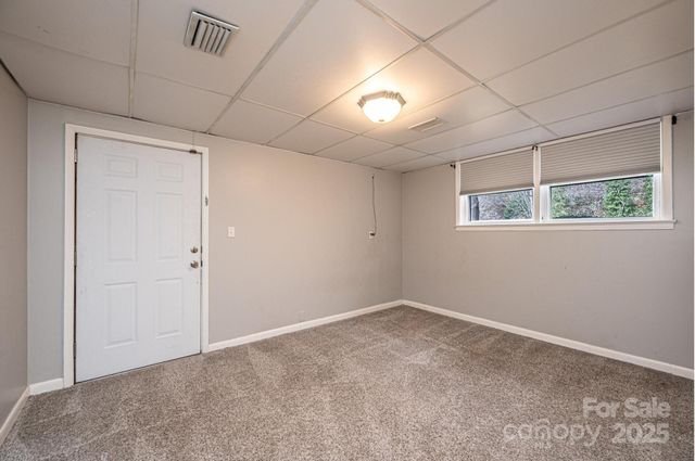 710 4th Avenue NE, Conover, NC 28613