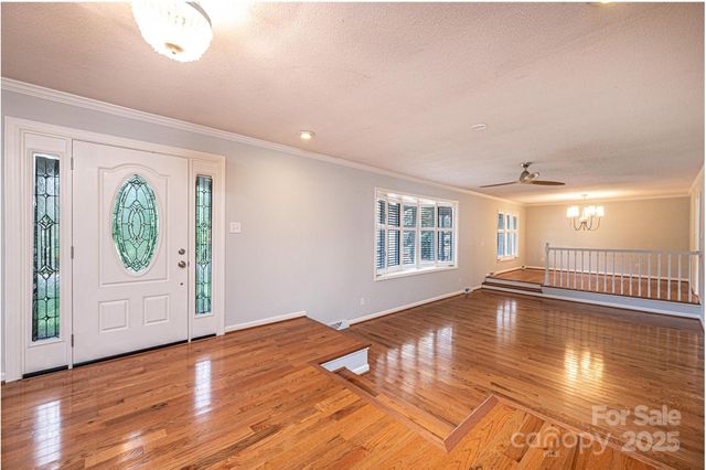 710 4th Avenue NE, Conover, NC 28613