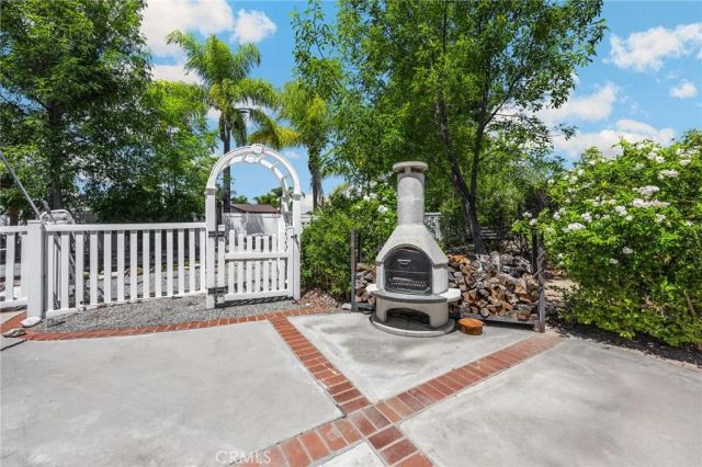 7142 Calico Cir, Corona, CA 92881