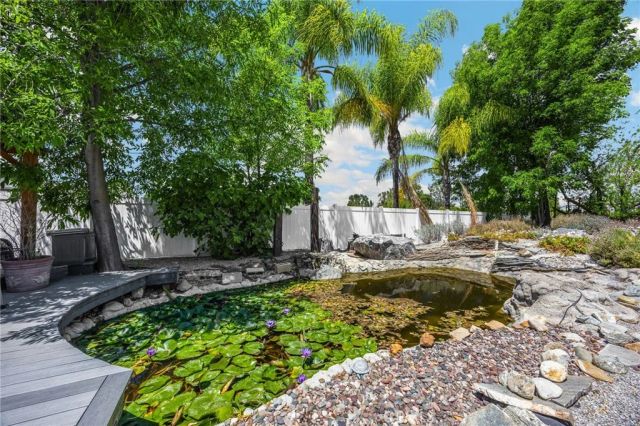 7142 Calico Cir, Corona, CA 92881