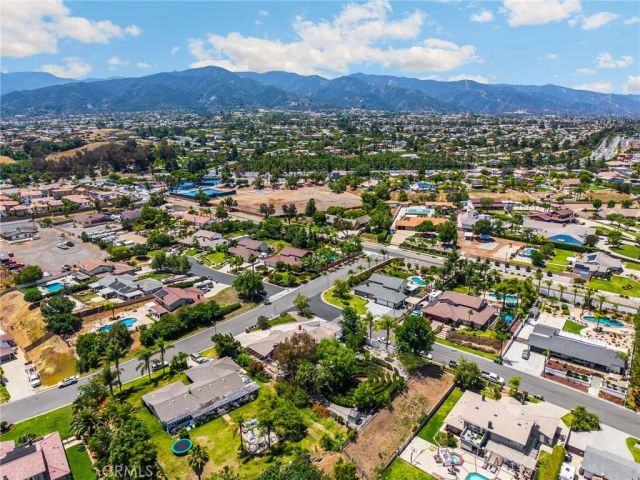 7142 Calico Cir, Corona, CA 92881