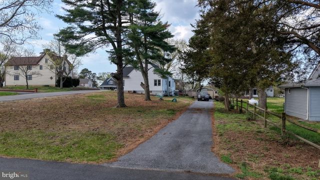 202 4TH ST, Sharptown, MD 21861