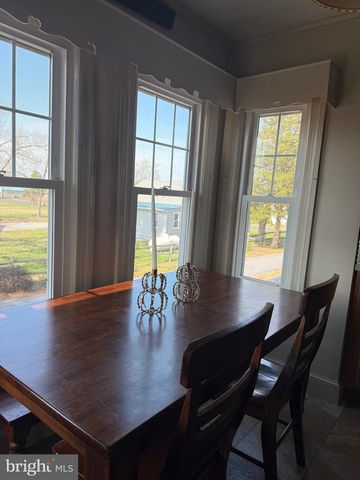 202 4TH ST, Sharptown, MD 21861
