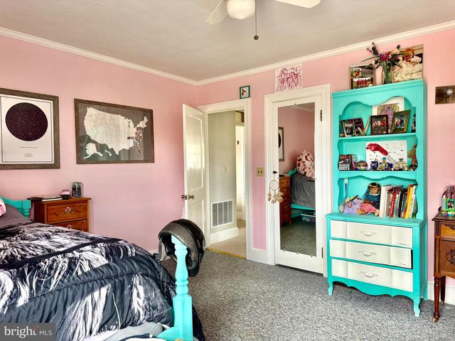 202 4TH ST, Sharptown, MD 21861
