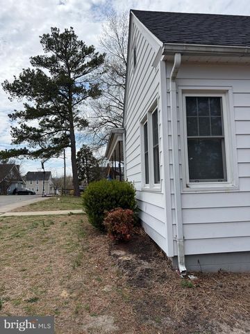 202 4TH ST, Sharptown, MD 21861