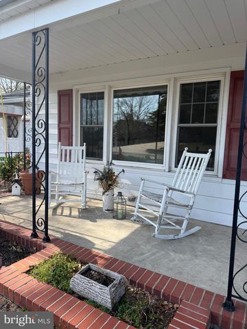 202 4TH ST, Sharptown, MD 21861
