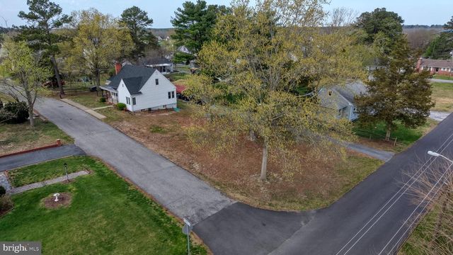 202 4TH ST, Sharptown, MD 21861