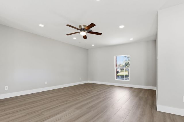 301 Brown Drive, Texas City, TX 77591