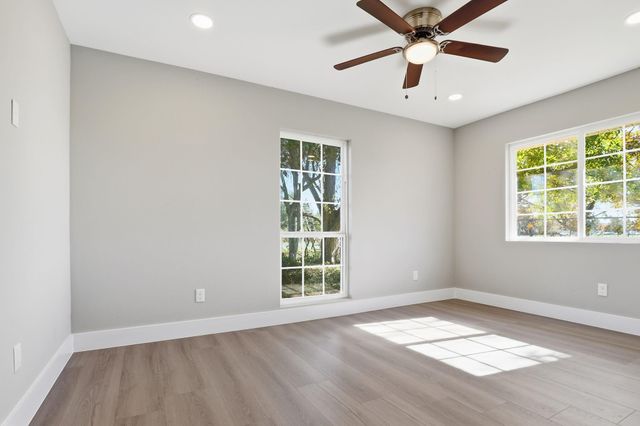 301 Brown Drive, Texas City, TX 77591