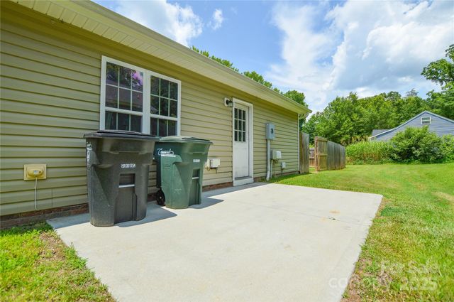 551 Sylvan Street SW, Concord, NC 28025