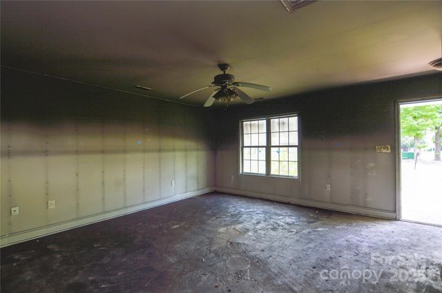 551 Sylvan Street SW, Concord, NC 28025