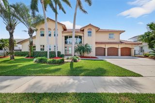 10376 SW 18th St, Davie, FL 33324