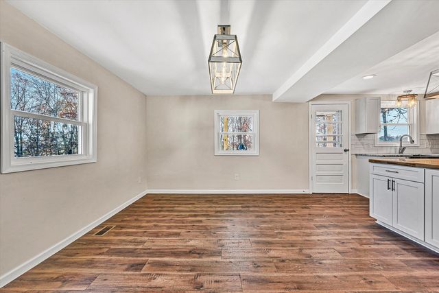 1088 Piney Grove School RD, Moneta, VA 24121